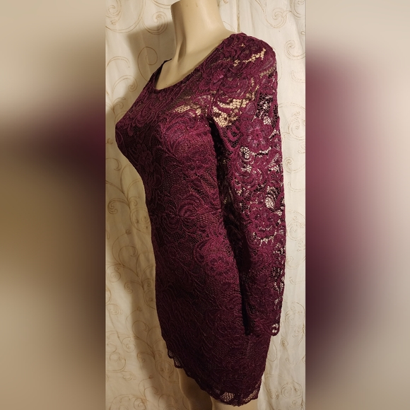 Ambiance lace mini dress sz M nwot - Picture 4 of 4